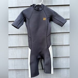 Billabong Kids Black and gray wetsuit size 14